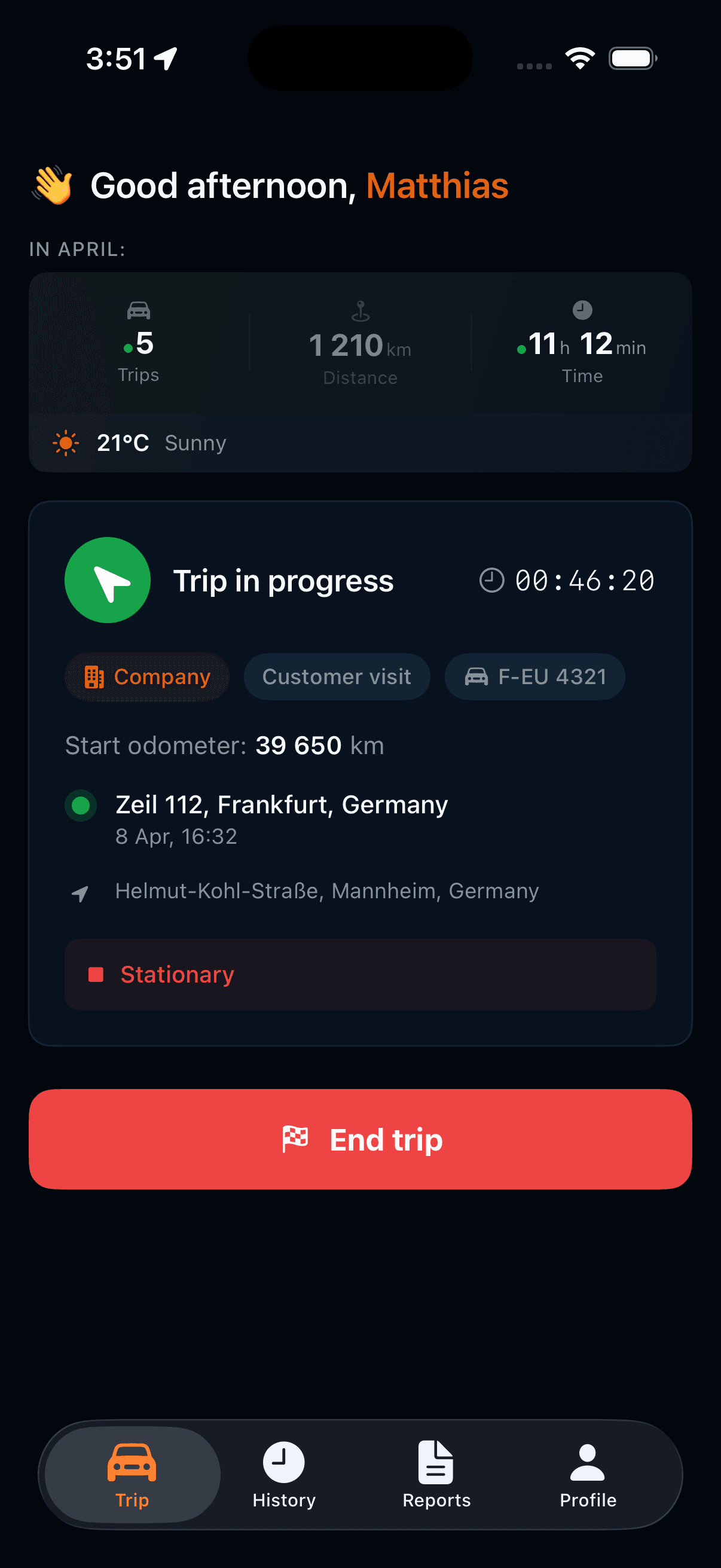 Aroute mobile app in dark mode